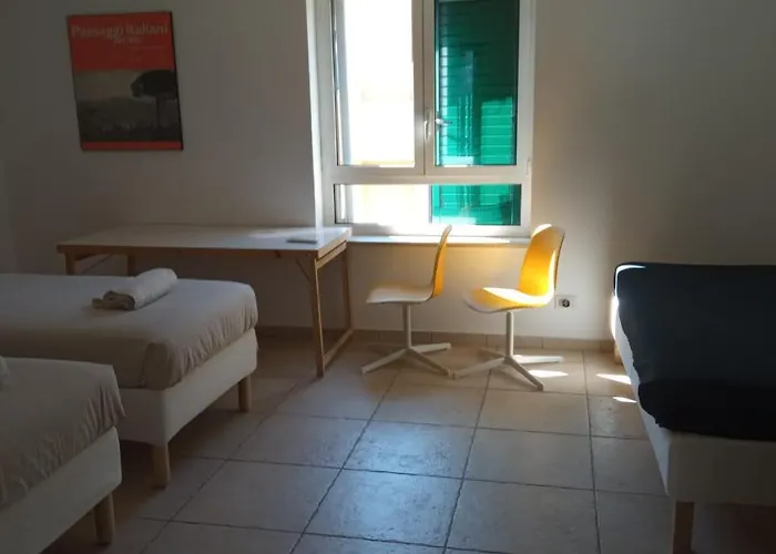 Benedetto Cairoli 3* Bari