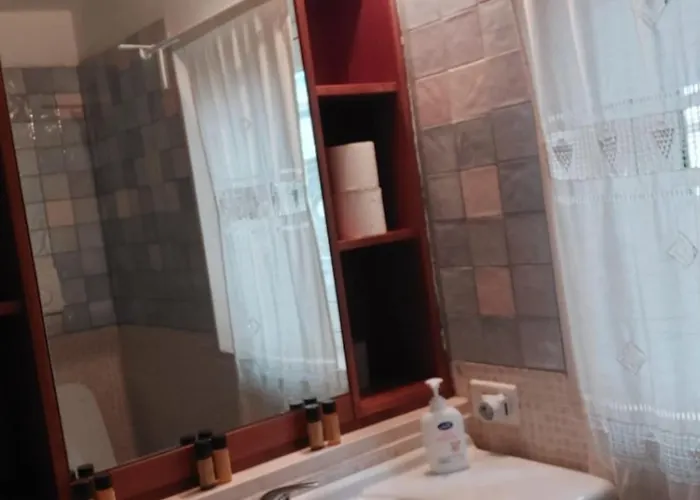 Benedetto Cairoli Pensionat 3*