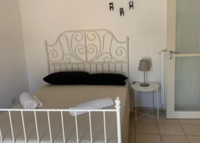 Benedetto Cairoli Pensionat 3*