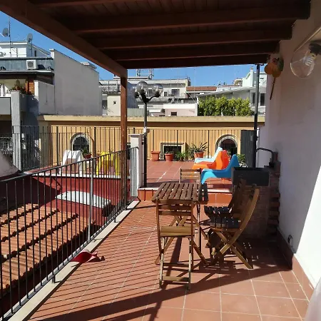 Benedetto Cairoli Gæstehus Bari