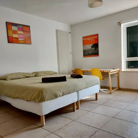 Pensiune Benedetto Cairoli 3*